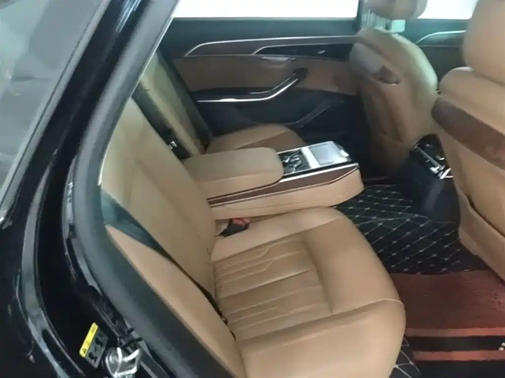 Audi A8 2019 A8L 55 TFSI quattro Luxury фото 24