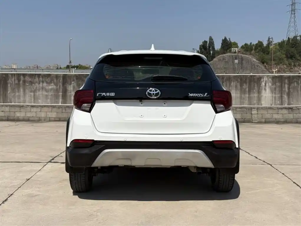 Toyota YARiS L Zhi Xuan 2021 1.5L CVT Leading Edition фото 8