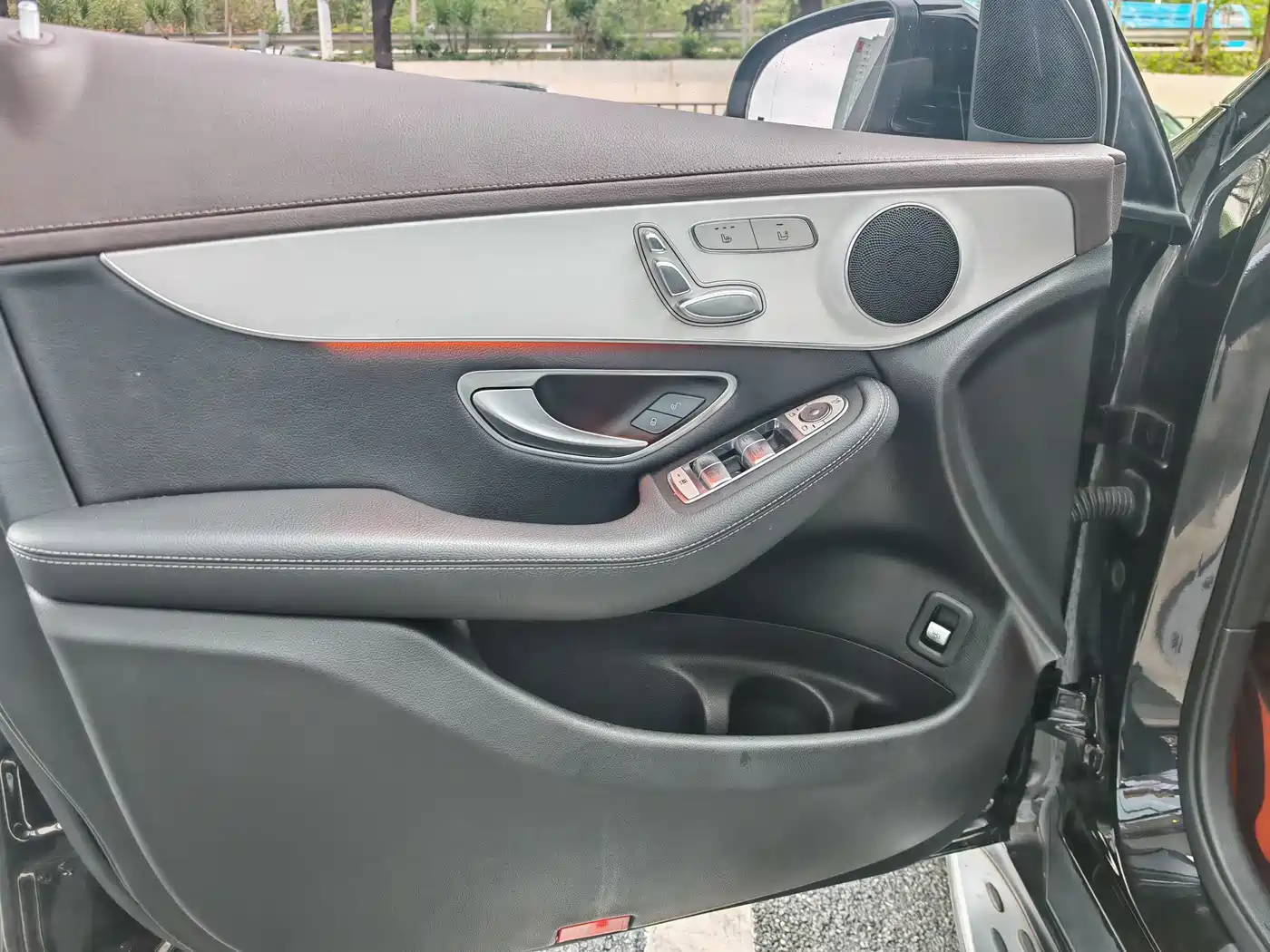 Mercedes-Benz GLC 2022 Facelift III GLC 260 L 4MATIC Dynamic фото 7