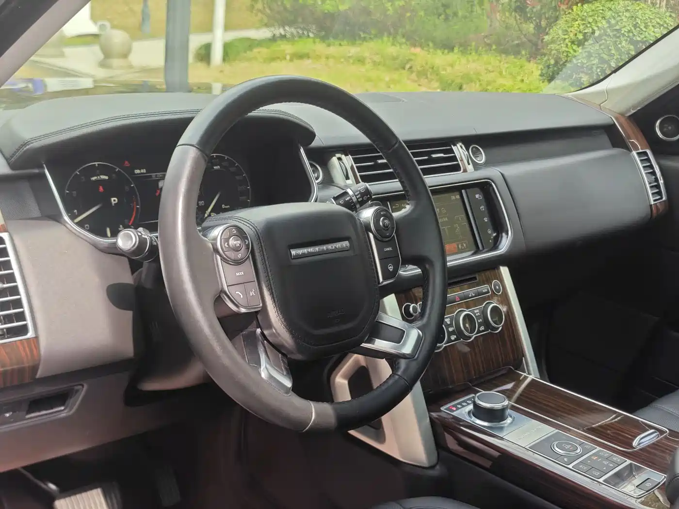 Land Rover Range Rover 2016 3.0 SC V6 Vogue LWB фото 4