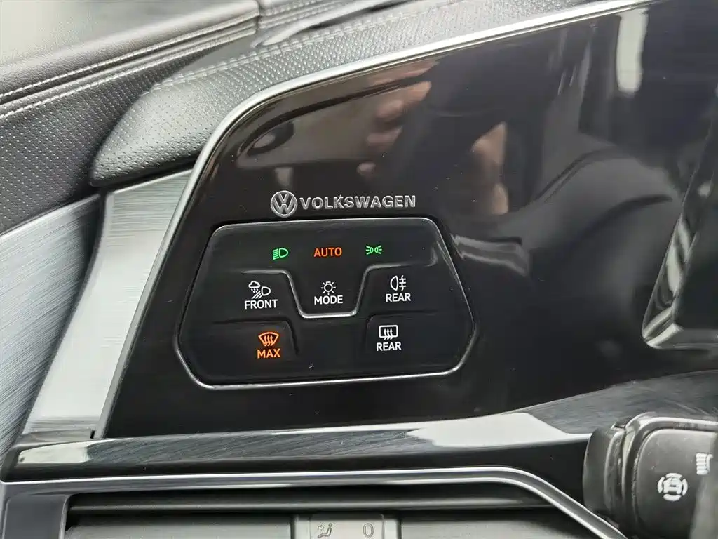 Volkswagen Talagon 2021 380TSI 4WD R-Line Explorer Edition фото 21