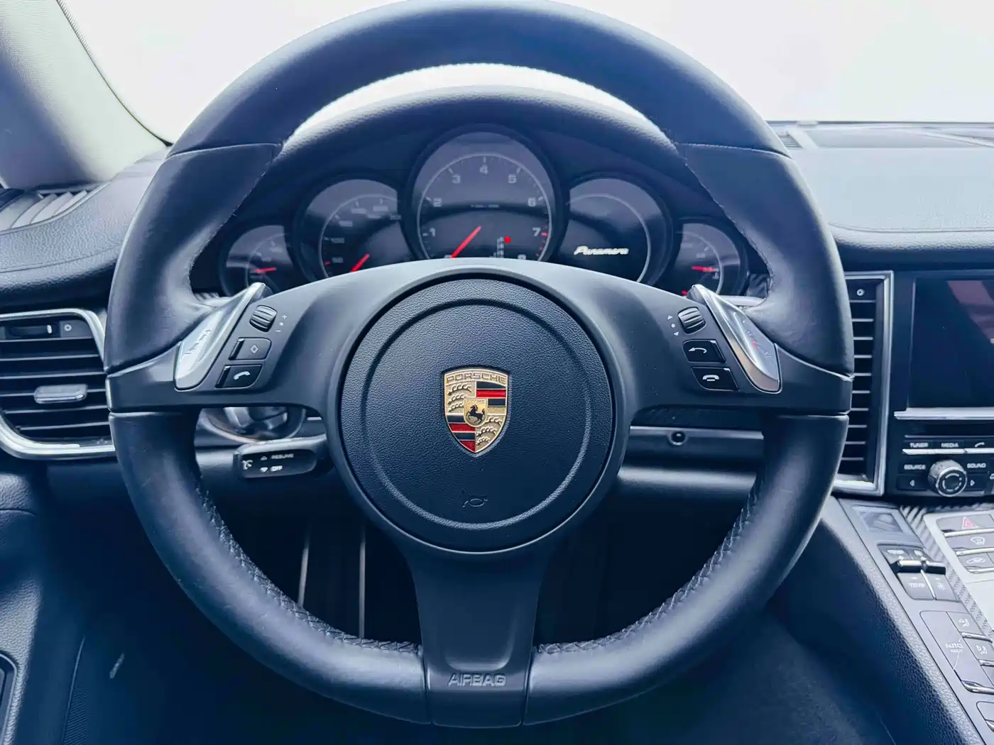 Porsche Panamera 2014 Panamera 3.0T фото 12