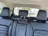 Фото 9 - Ford Edge