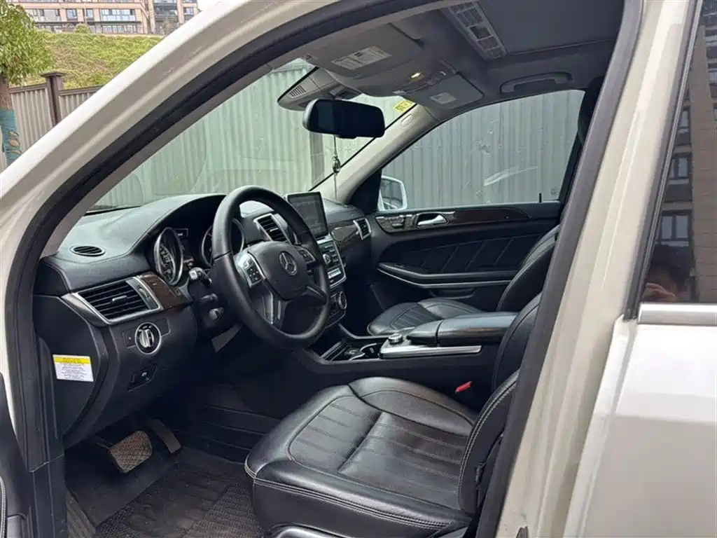 Mercedes-Benz GL-Class 2014 GL 350 CDI 4MATIC фото 7