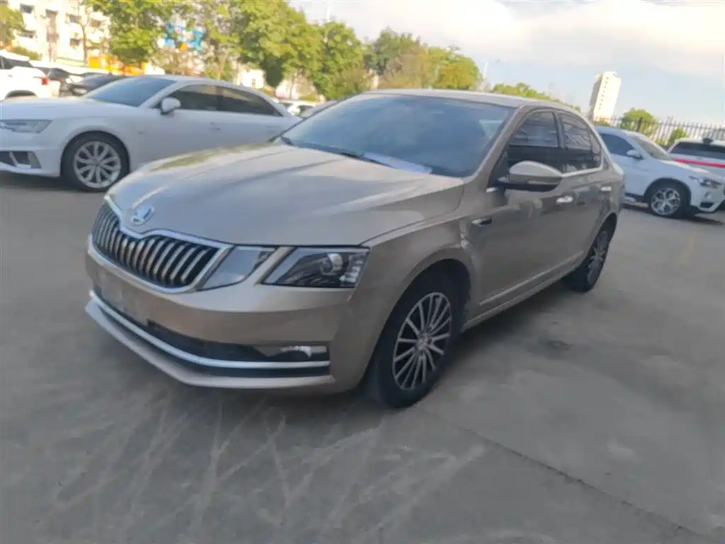 SKODA OCTAVIA