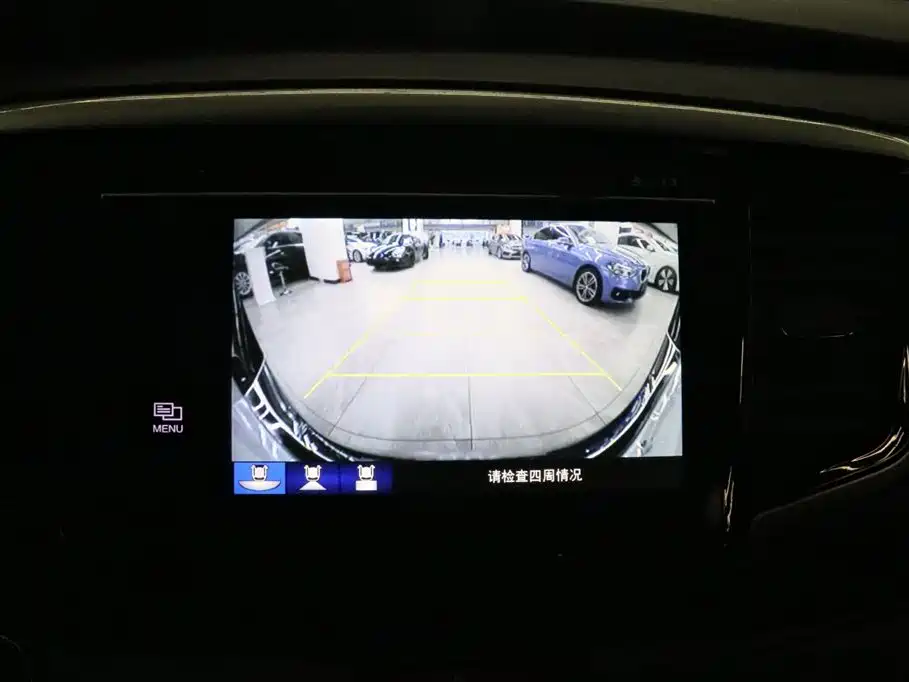Photo 8 - Honda Odyssey