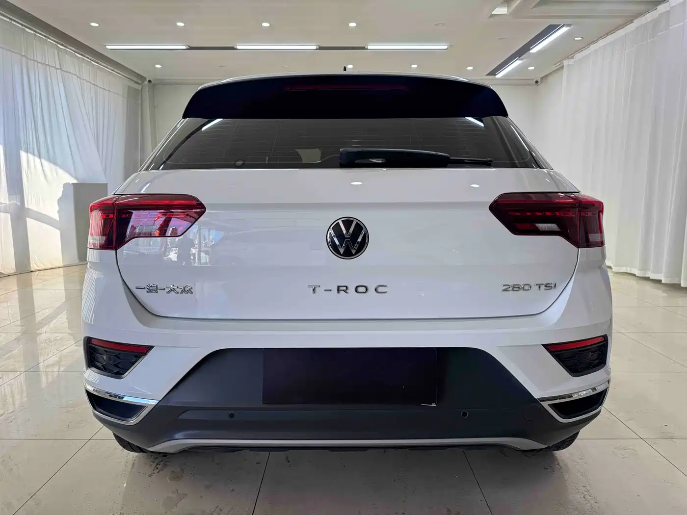 Volkswagen T-ROC 2022 280TSI DSG 2WD Comfort PLUS фото 5