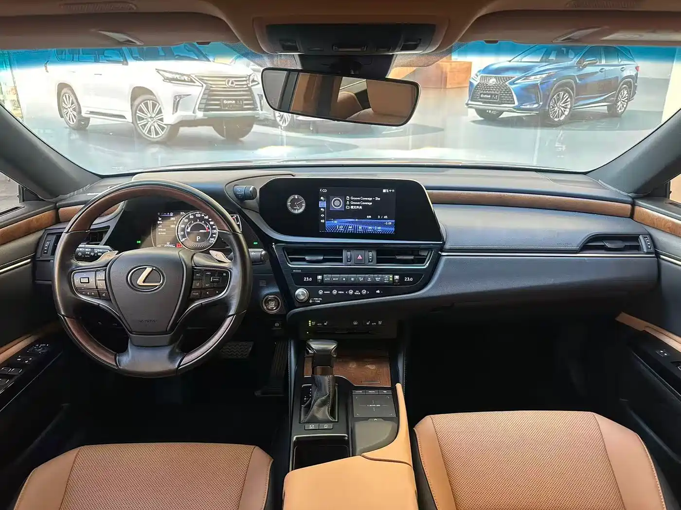 Lexus ES 2021 200 Luxury Edition фото 18