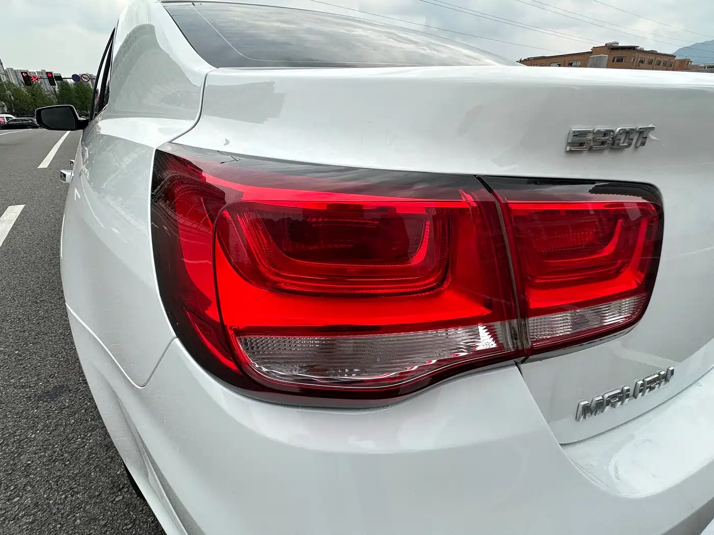 Chevrolet Malibu 2018 530T Automatic Luxury Edition фото 18