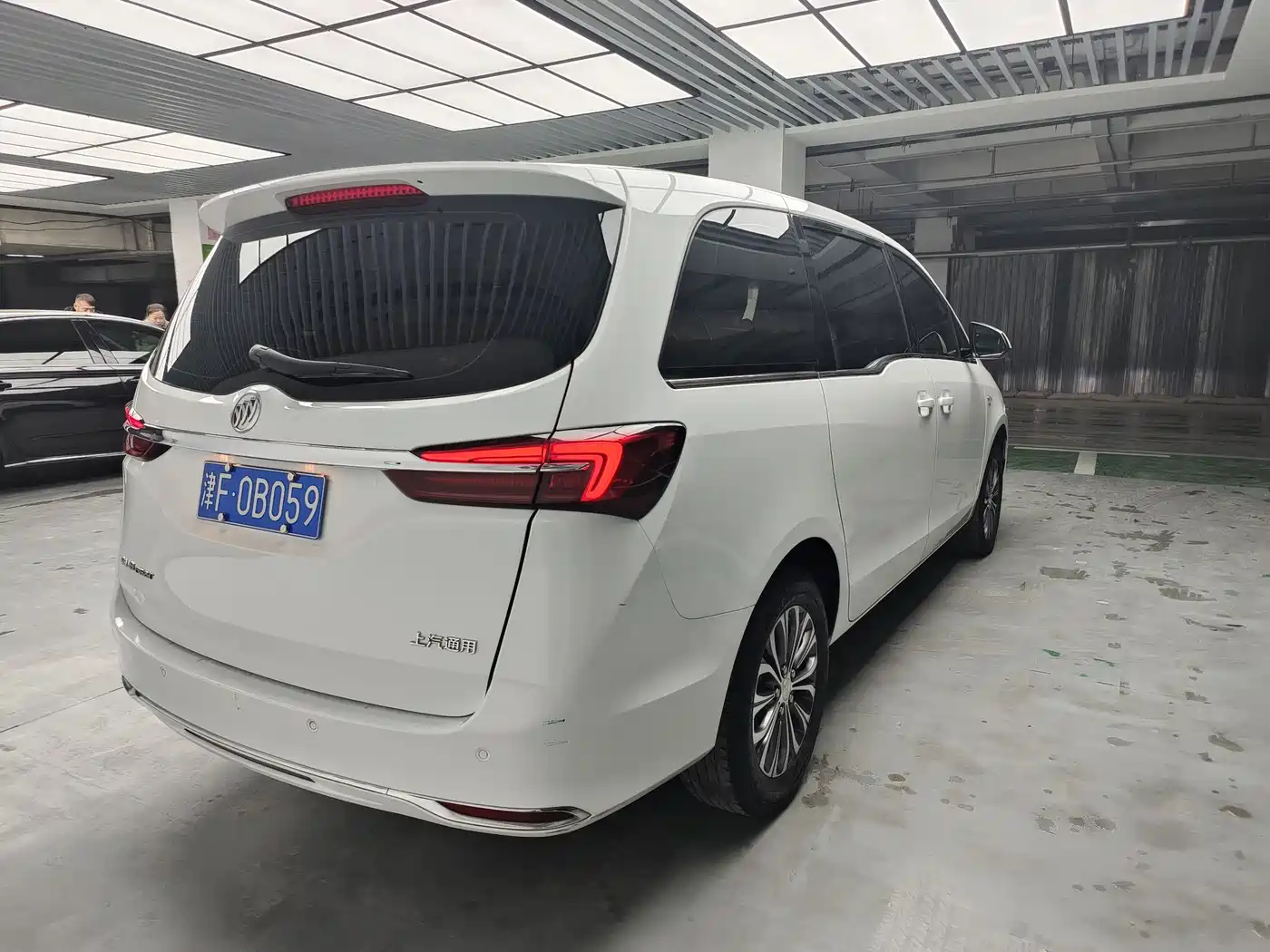 BUICK GL8