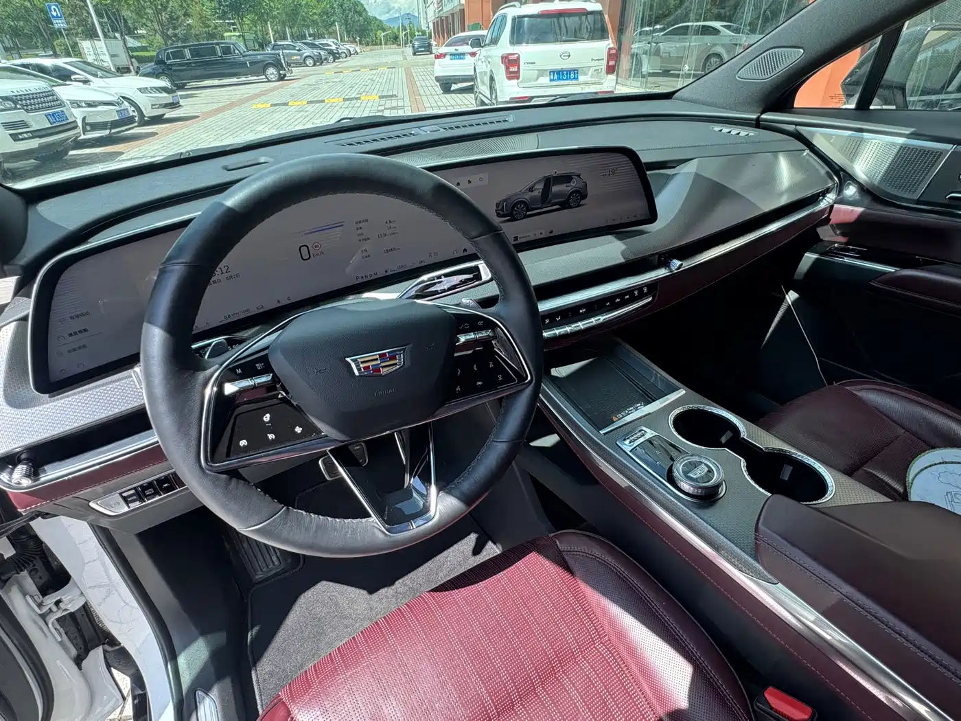 Cadillac XT5 2024 2025 Model 2.0T Platinum