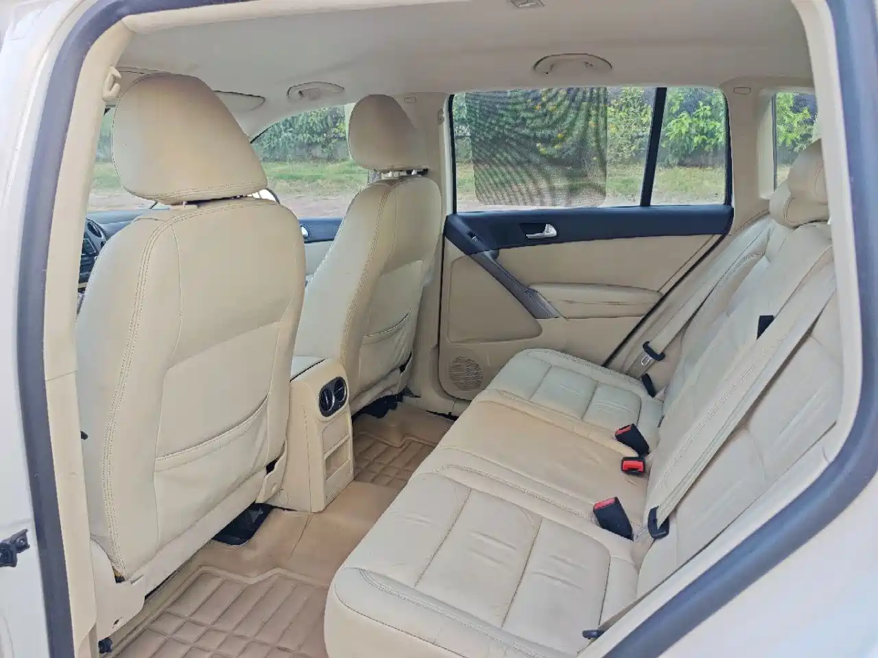Photo 6 - Volkswagen Tiguan