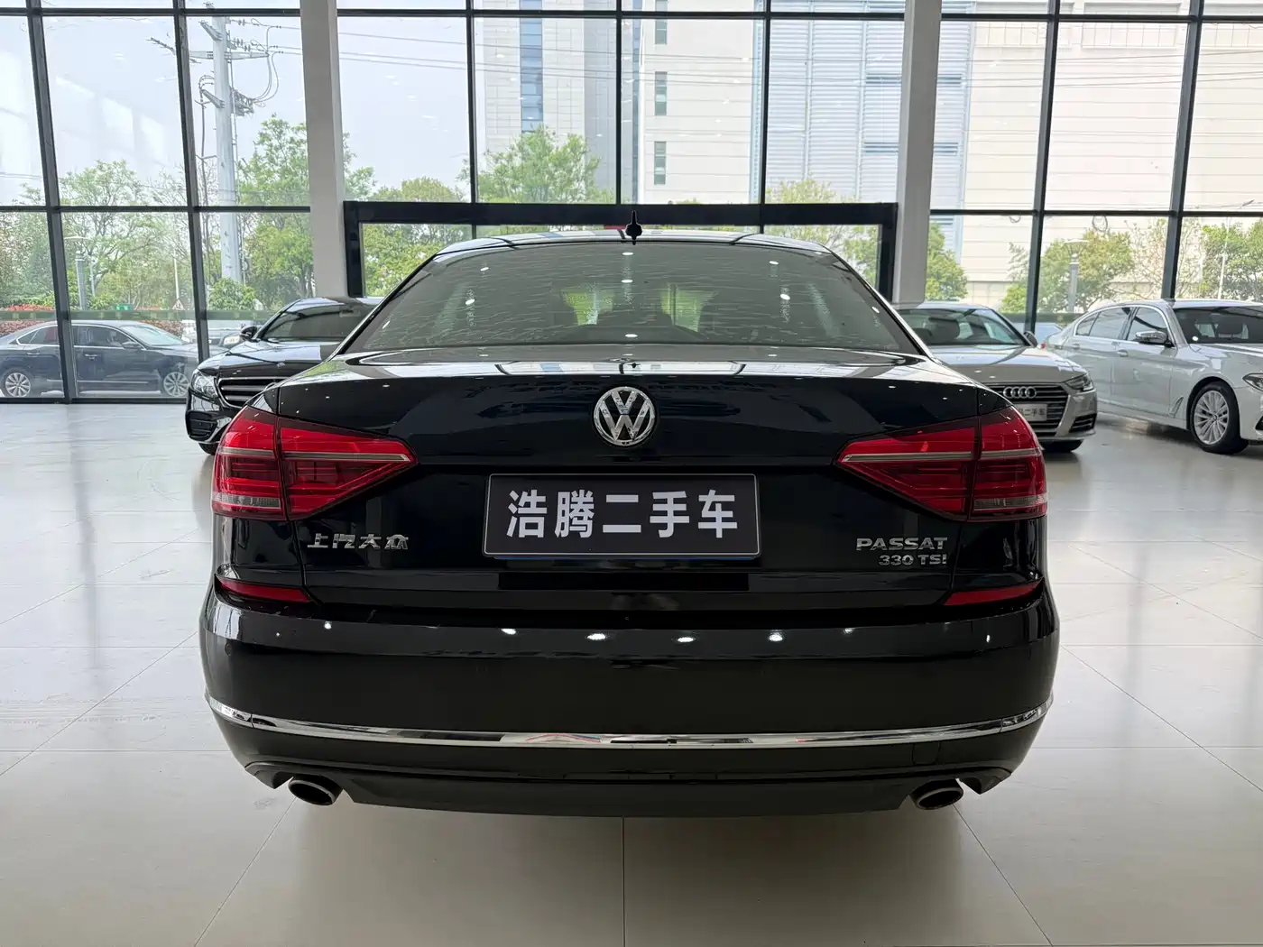 Volkswagen Passat 2017 330TSI DSG Prestige фото 8