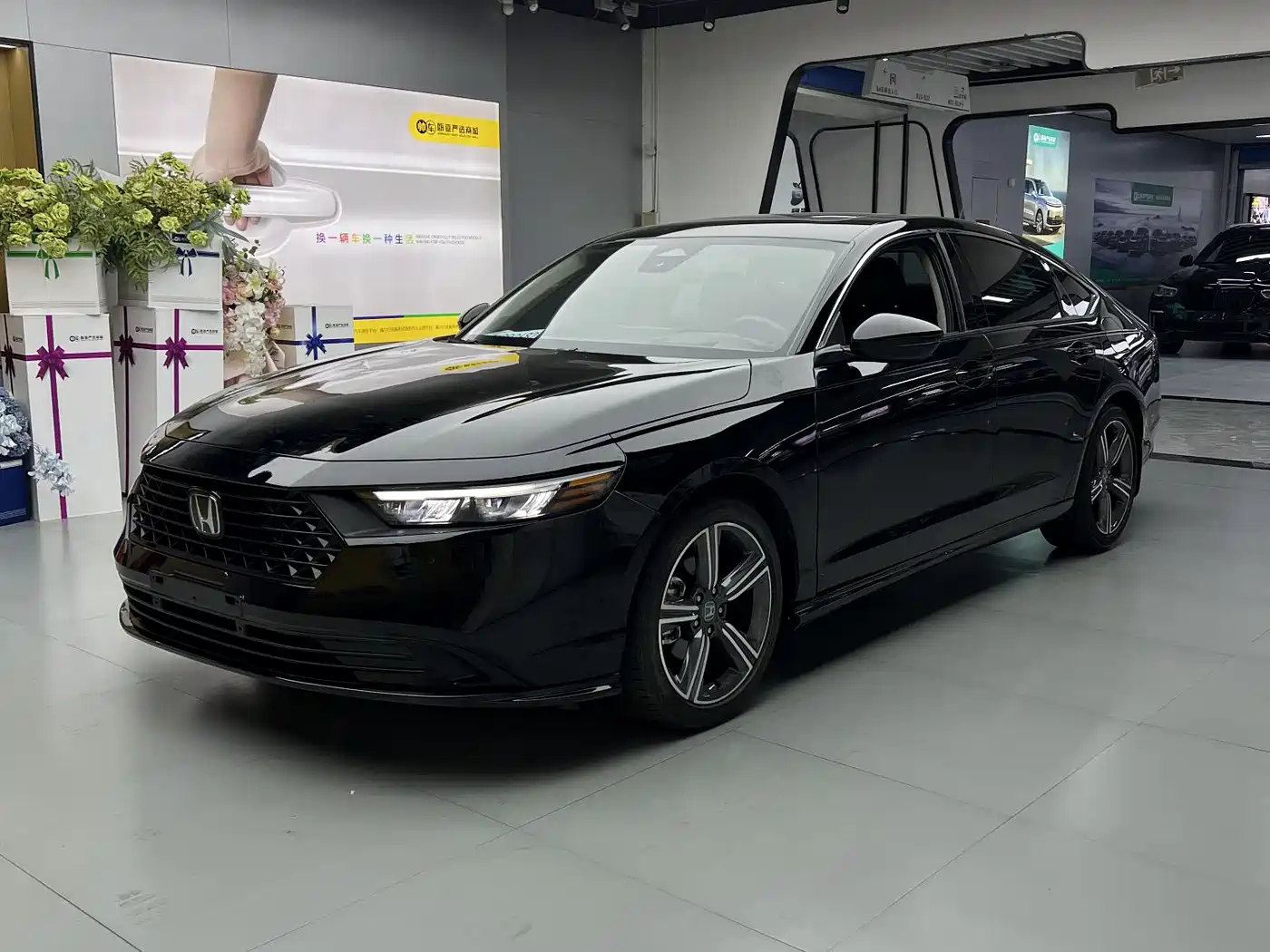 Honda Accord 2025 Model Sport Series 260TURBO Premium Edition фото 3