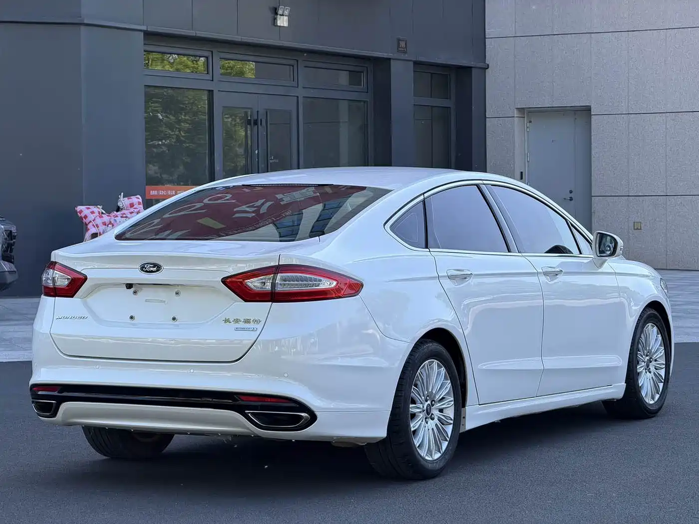 Ford Mondeo 2014 2013 2.0L GTDi200 Fashion