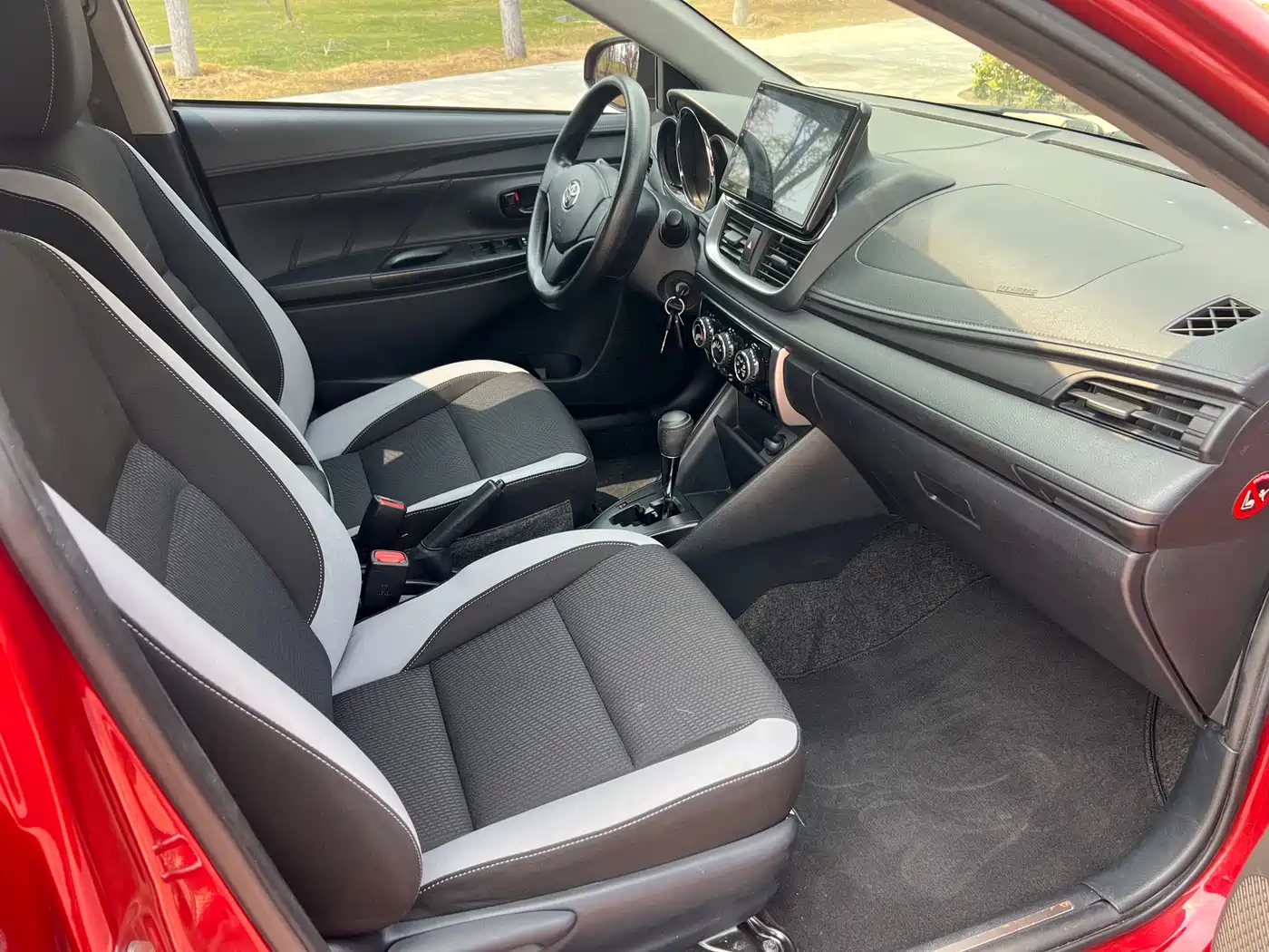Toyota YARiS L Zhi Xuan 2020 Zhi Xuan X 1.5L CVT Leading фото 16