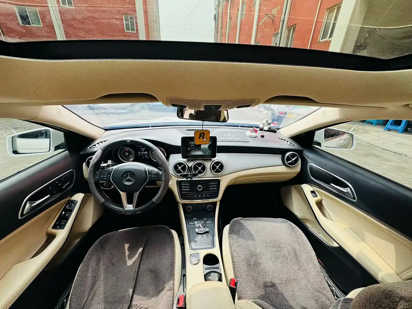 Mercedes-Benz GLA 2016 GLA 200 Dynamic фото 9
