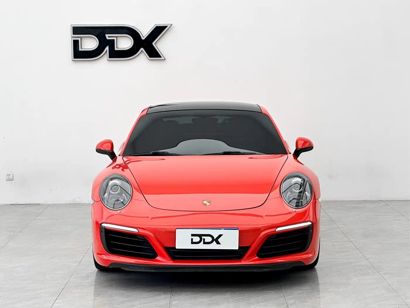 Photo 2 - Porsche 911