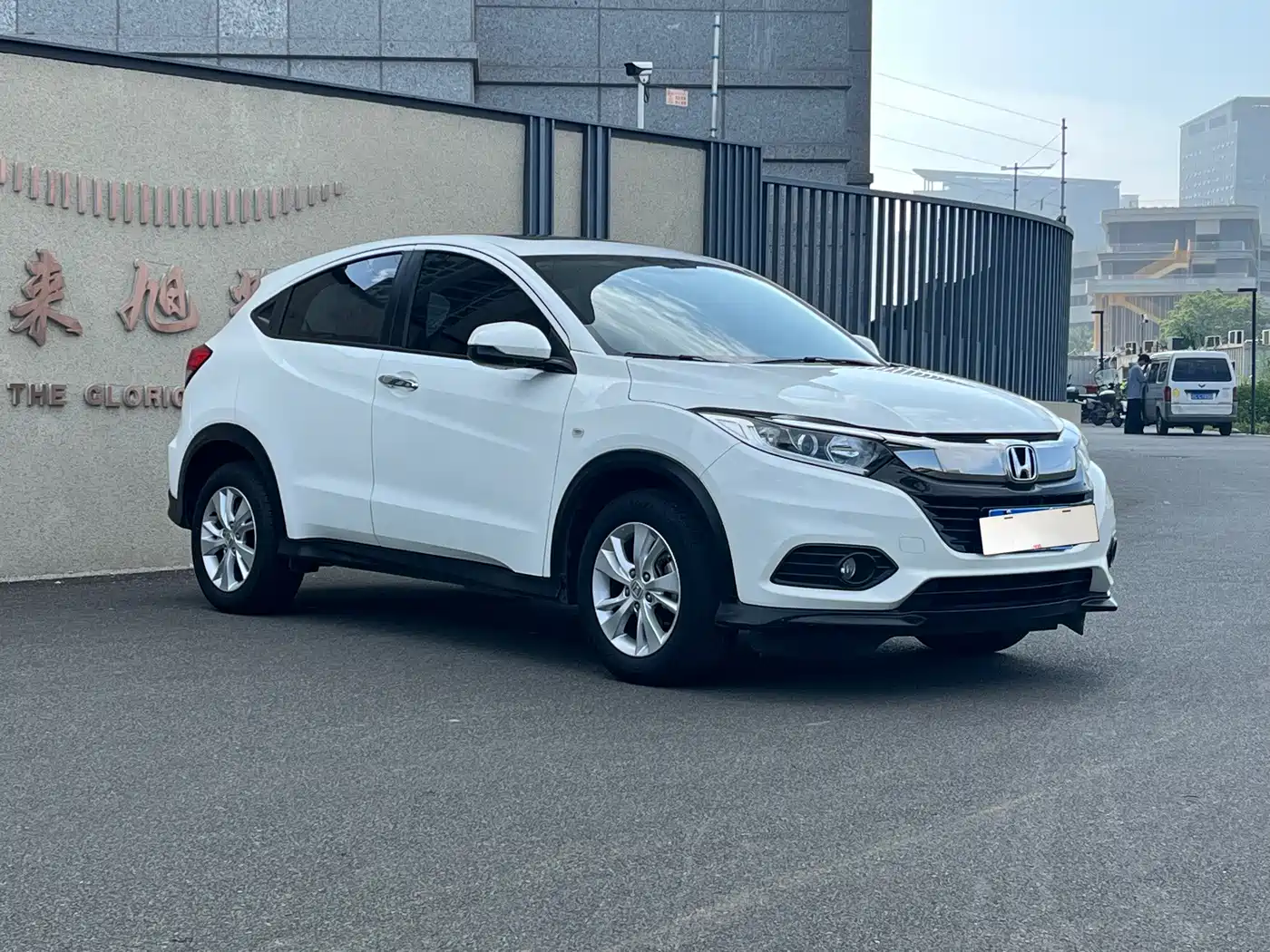Photo 3 - Honda Vezel