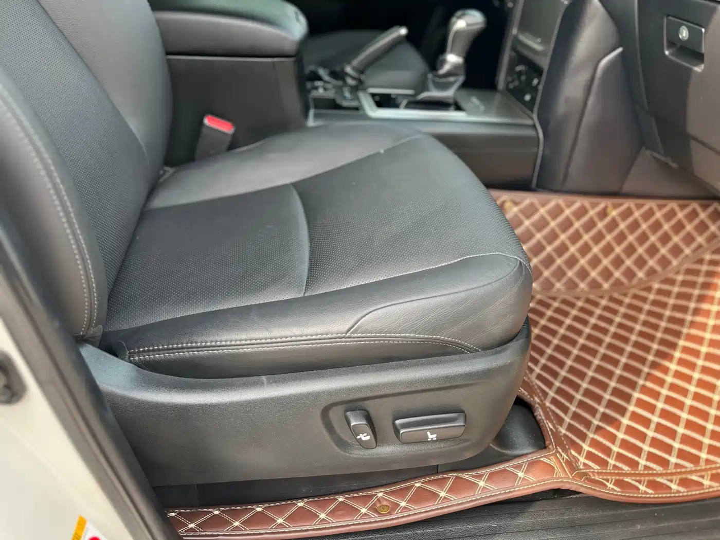 Toyota Prado 2019 3.5L Automatic TX-L Zunxiang Edition фото 24