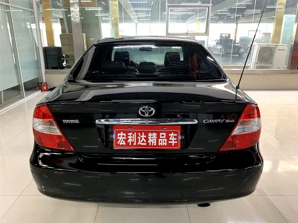 Toyota фото 10