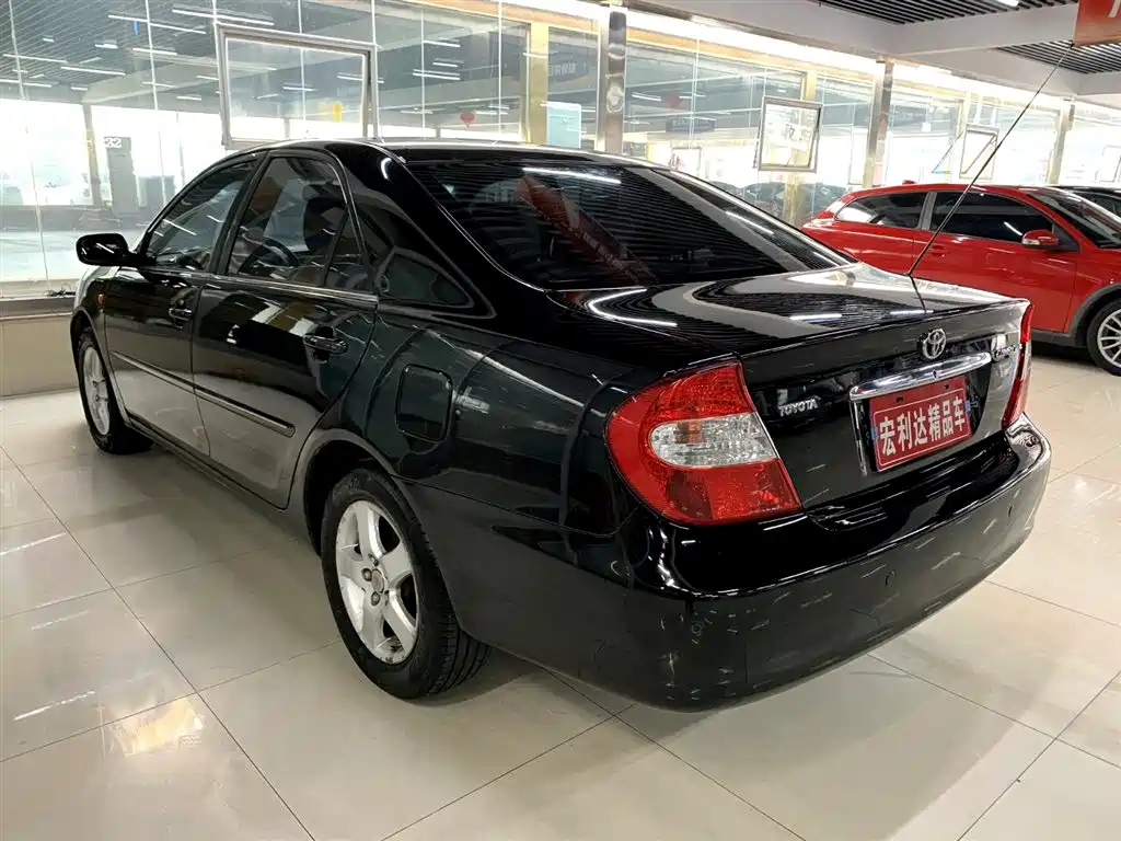 Toyota фото 16