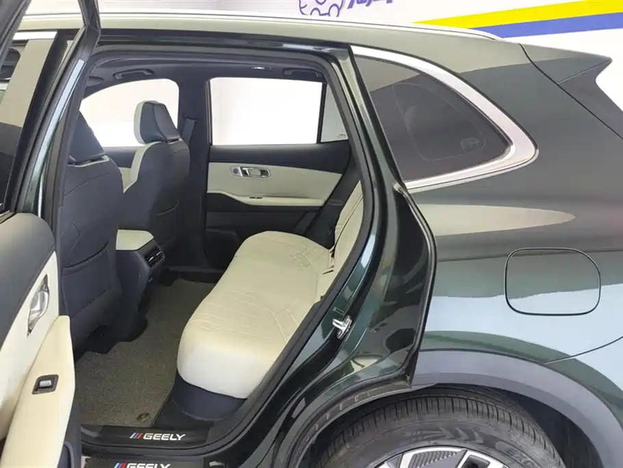 Geely Galaxy Galaxy Starship 7 EM-i 2025 2025 Model 120km Explorer+ Edition