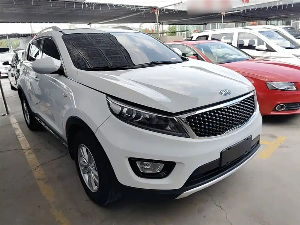 Kia Sportage 2016 2.0L Automatic 2WD GL фото 4