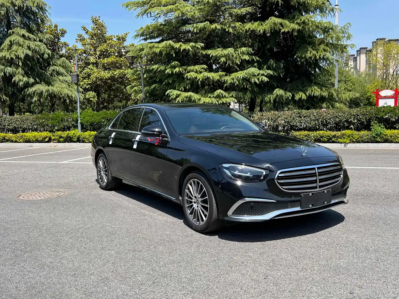 Mercedes-Benz E-Class 2023 E 260 L фото 2