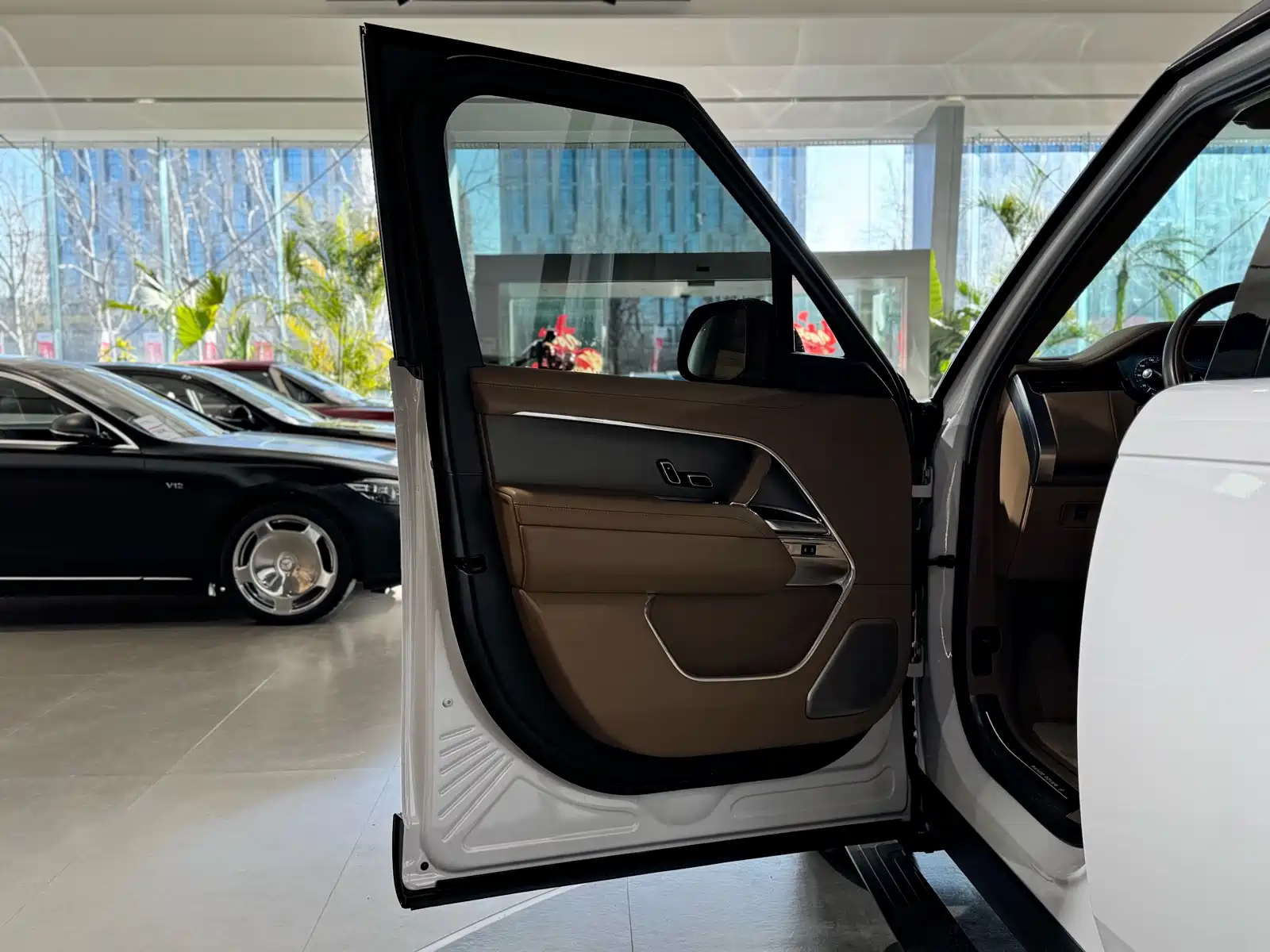 Фото 9 - Land Rover Range Rover