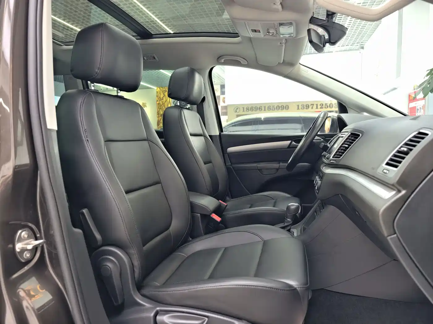 صورة 19 - Volkswagen Sharan
