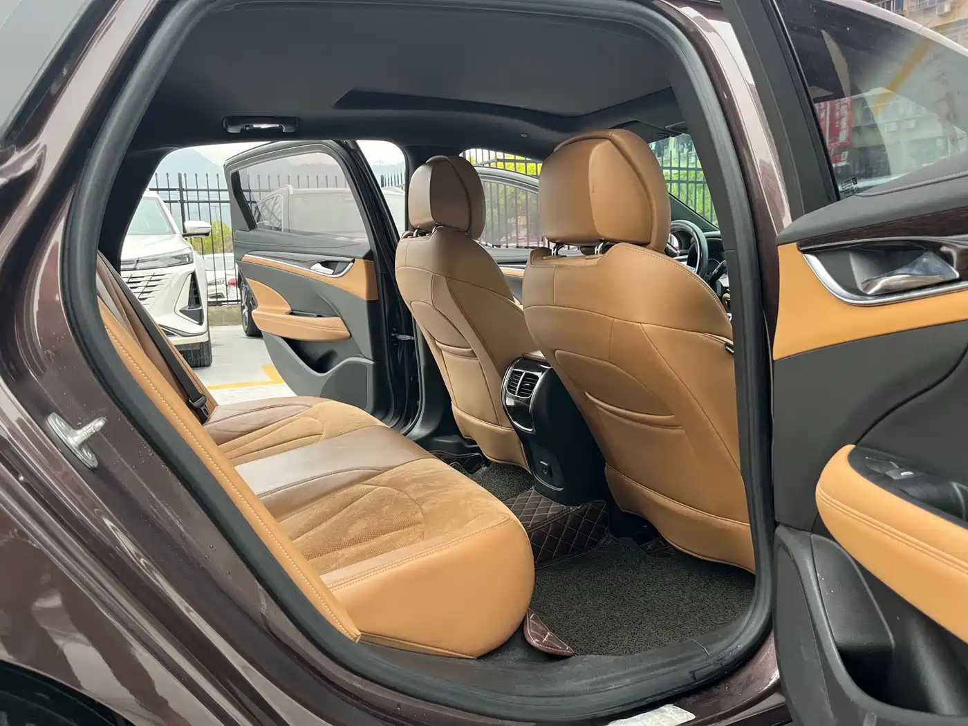 Buick LaCrosse 2018 Model 28T Elite Edition фото 10
