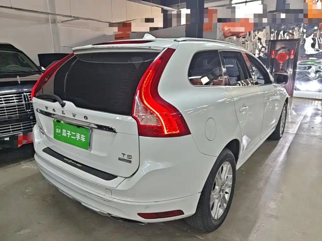 Volvo XC60 2016 2015 T5 Smart Edition