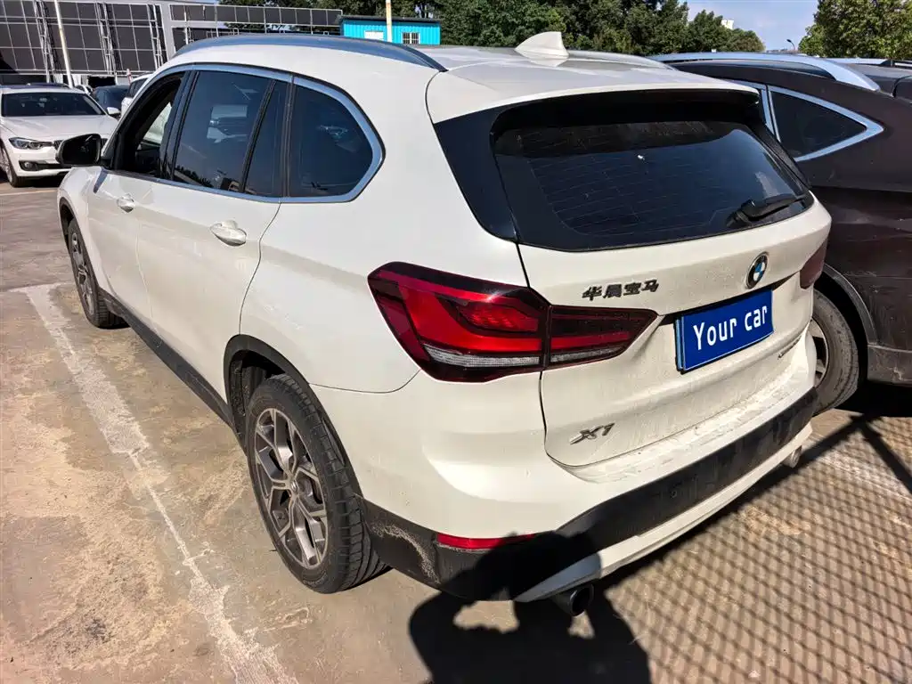 BMW X1 2022 sDrive25Li Leading фото 4