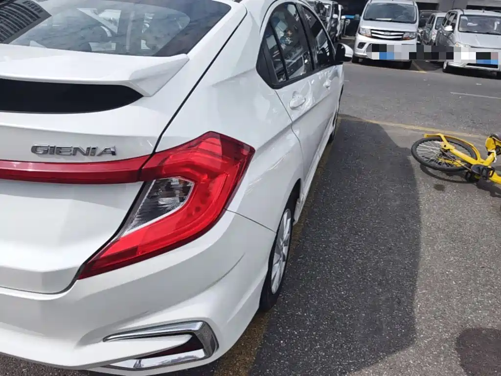 Honda Gienia 2018 2017 1.5L CVT Comfort Edition