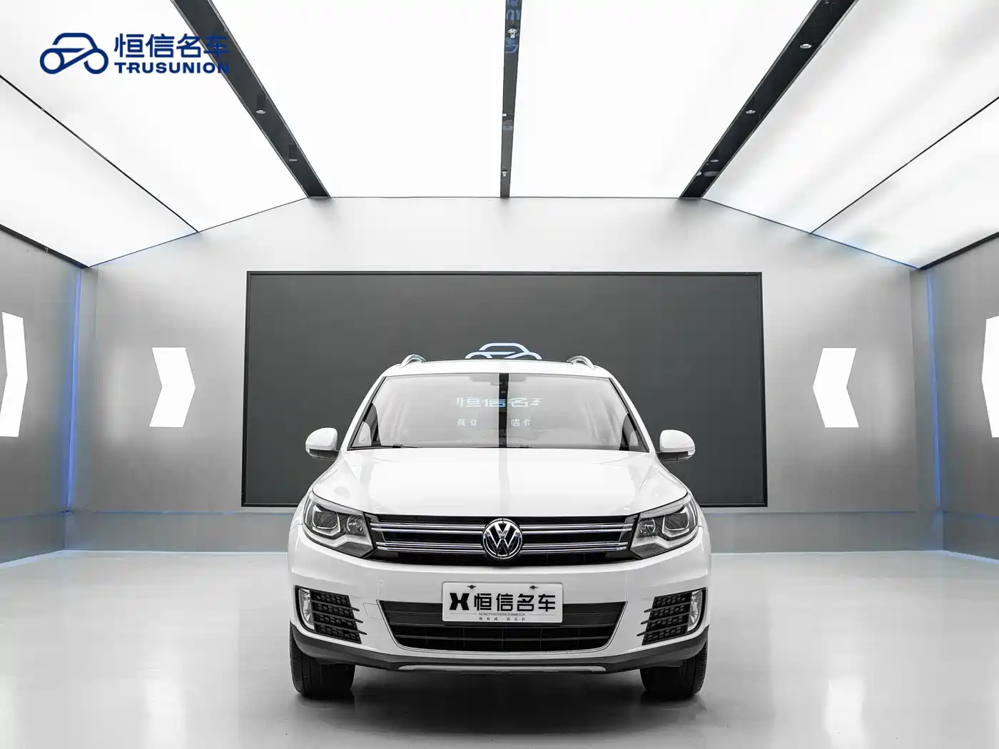 Volkswagen Tiguan 2016 Model 300TSI Automatic 2WD Luxury Edition фото 2