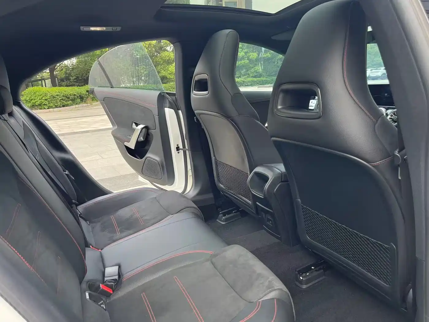 Mercedes-Benz CLA (Import) 2021 CLA 200 фото 13
