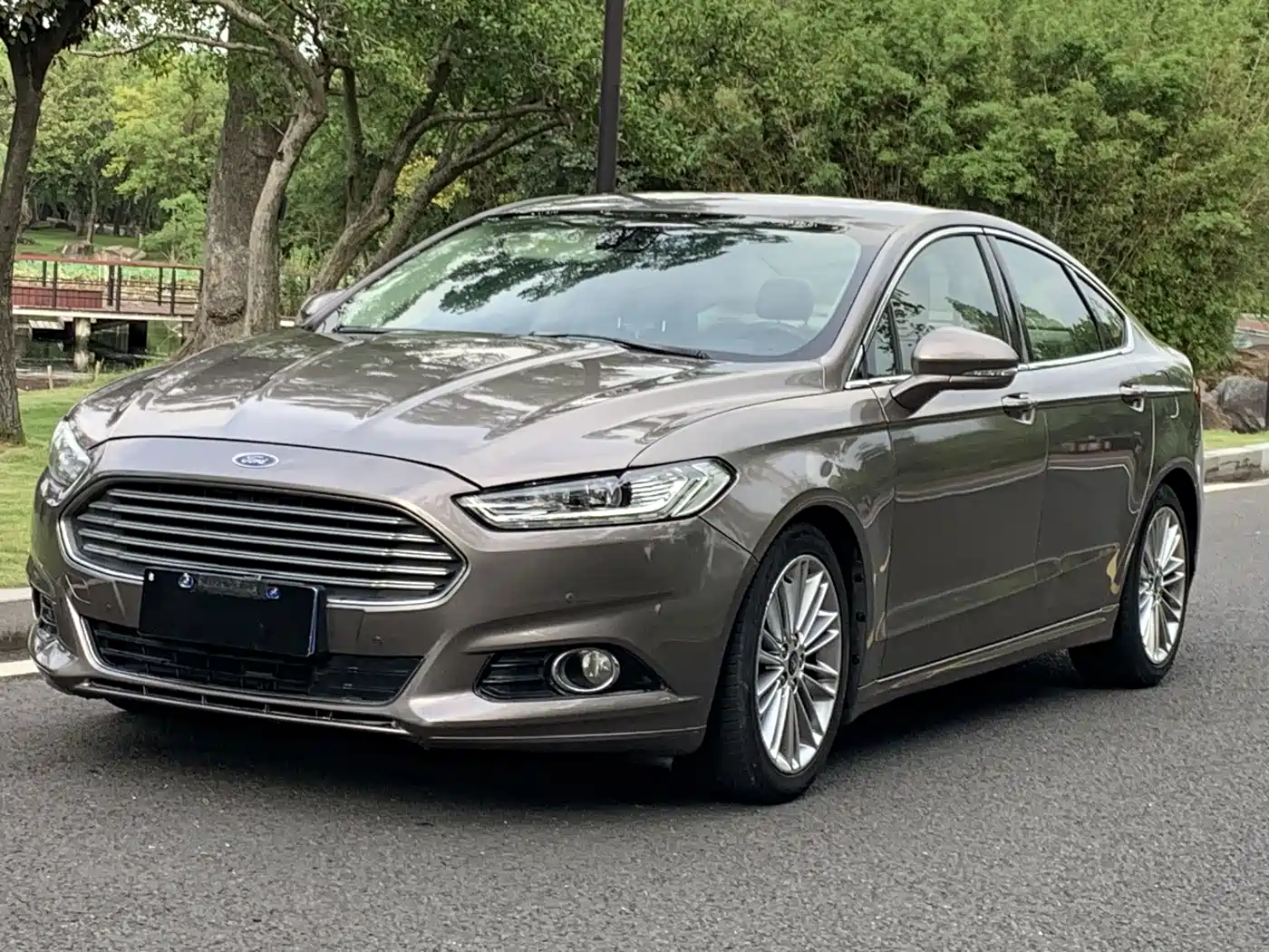 Ford Mondeo 2013 2013 2.0L GTDi240 Ultimate