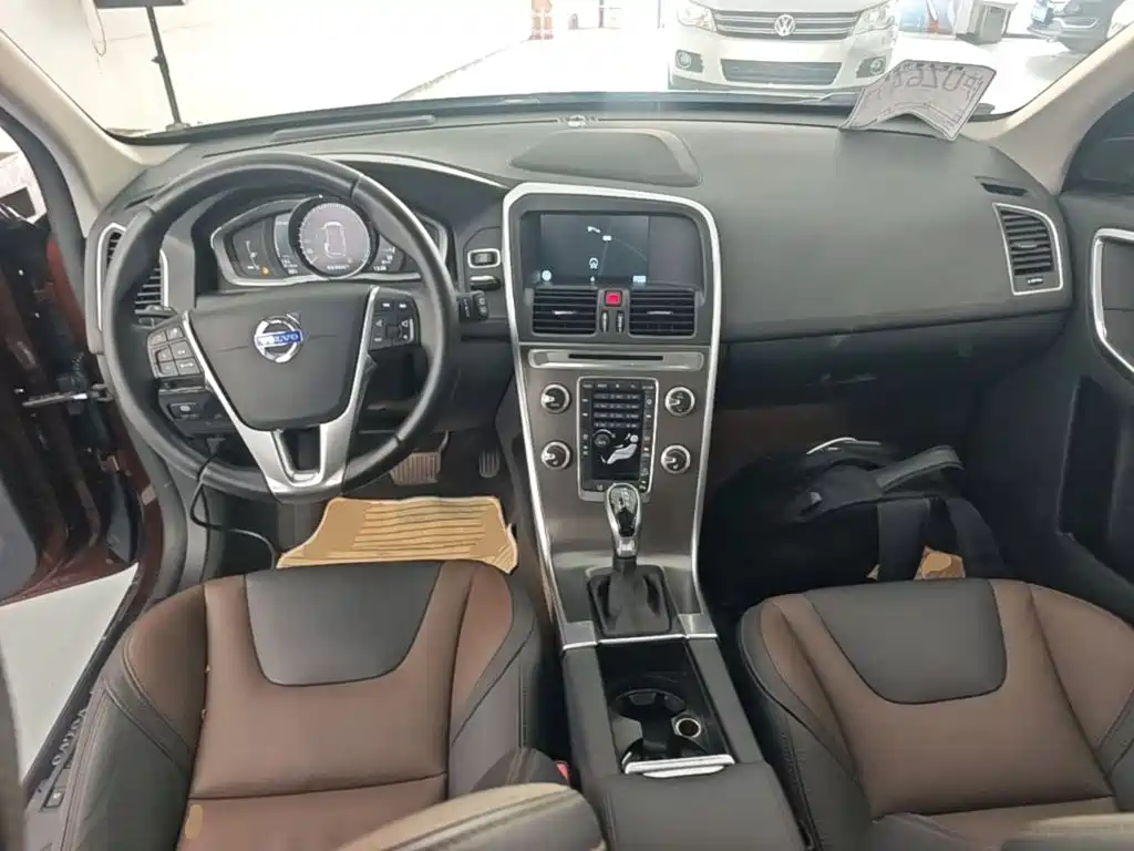Volvo XC60 2015 2015 T5 AWD Smart Distance Edition