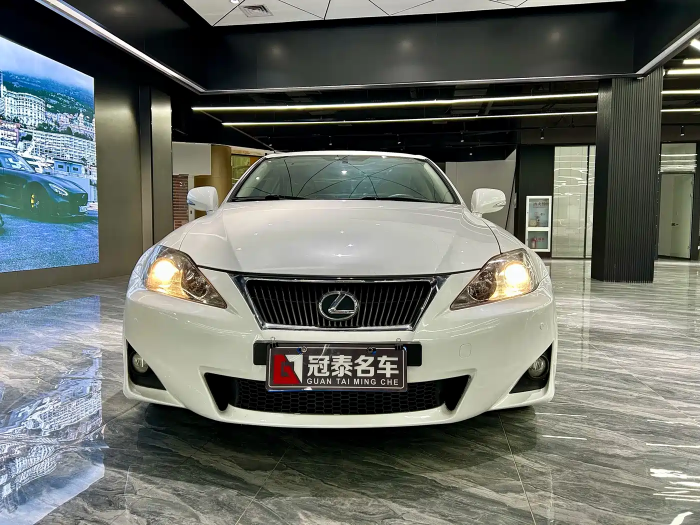 Lexus IS 2011 250 Sport фото 2