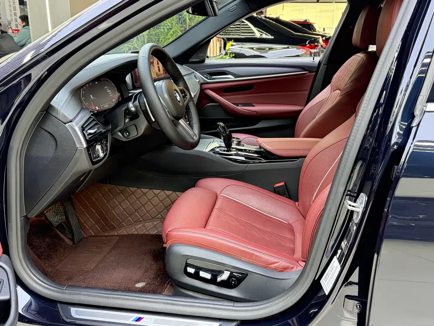 BMW 5 Series 2022 Facelift II 530Li Premium Package M Sport фото 4