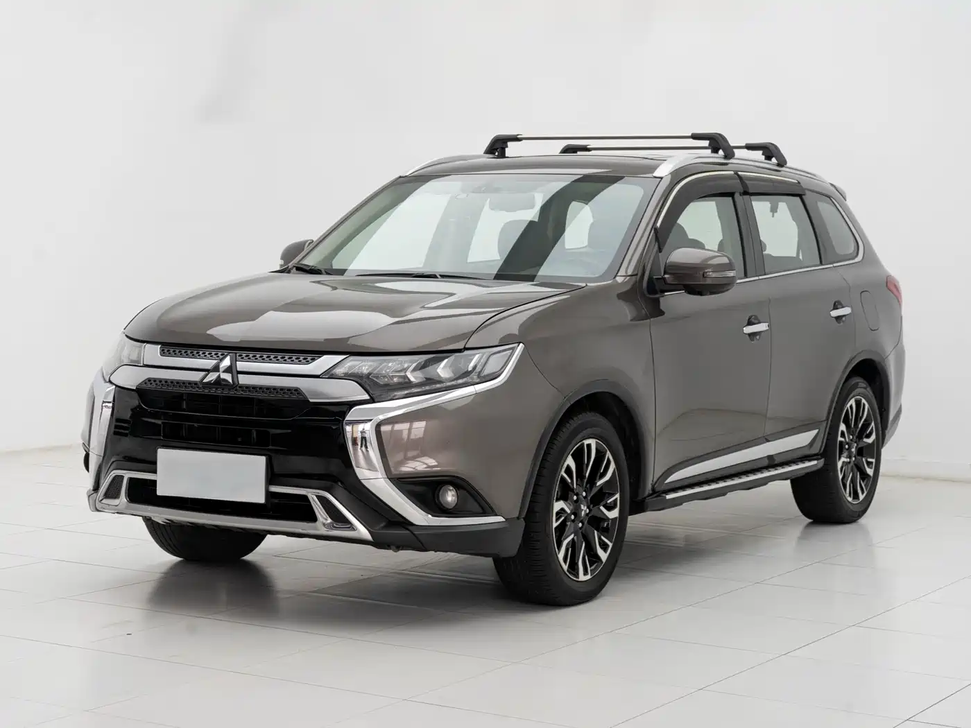 Mitsubishi Outlander 2019 2.4L 4WD Deluxe Edition 7-Seater China VI