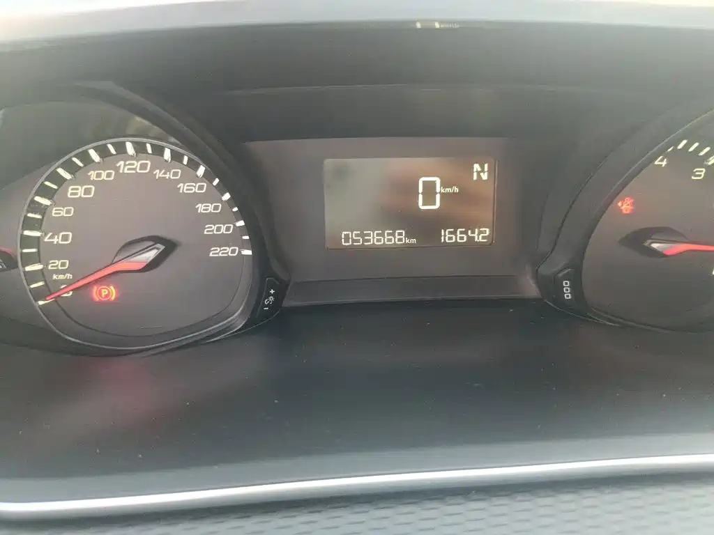Photo 5 - Peugeot 308