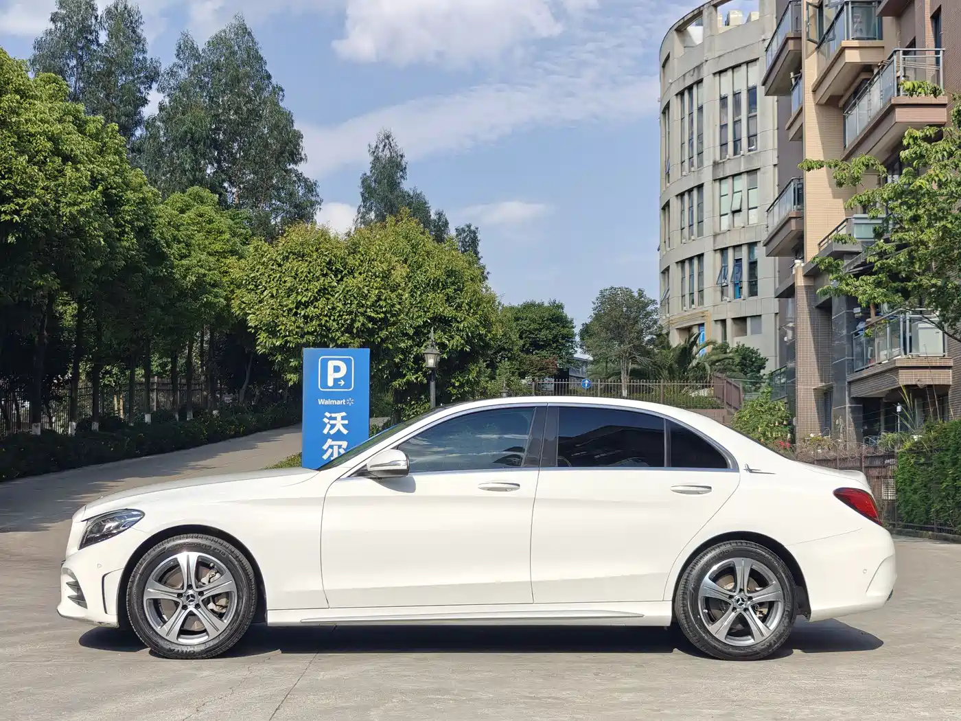 Mercedes-Benz C-Class 2019 Facelift C 260 L Sport фото 4