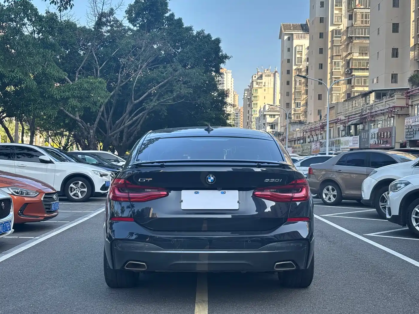 BMW 6 Series GT 2019 630i M Sport Package фото 9