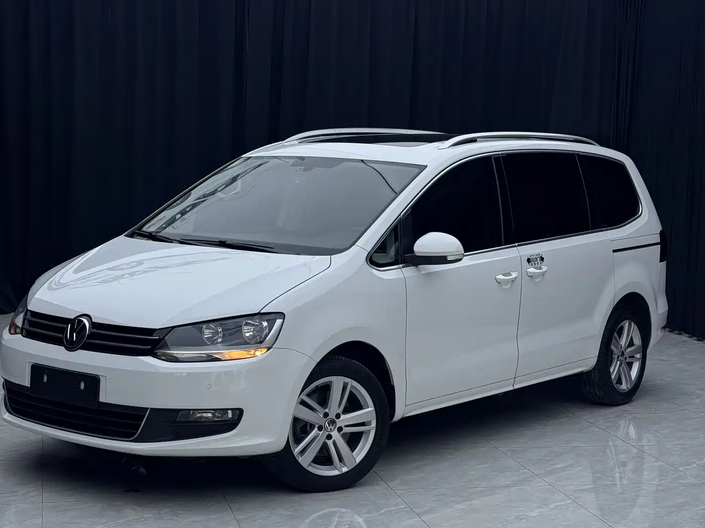 Volkswagen Sharan 2016 380TSI Comfort 7-seater