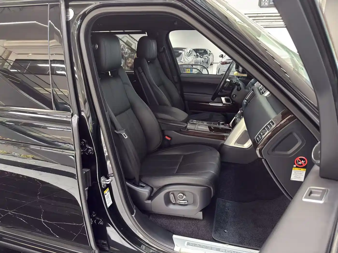 Land Rover Range Rover 2016 3.0 SC V6 Vogue SE Autobiography LWB фото 12