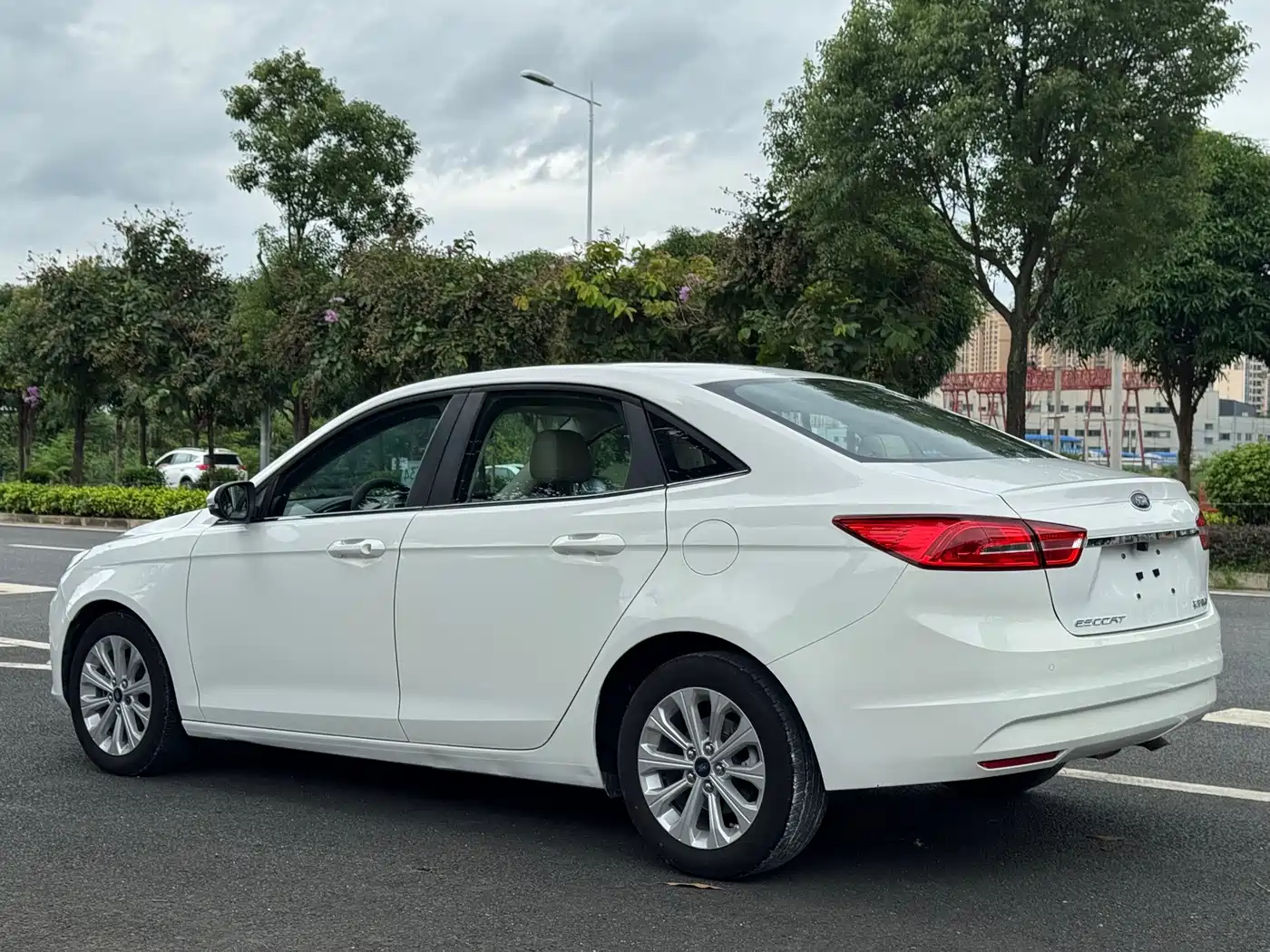 Ford Escort 2015 2015 1.5L Automatic Fashion