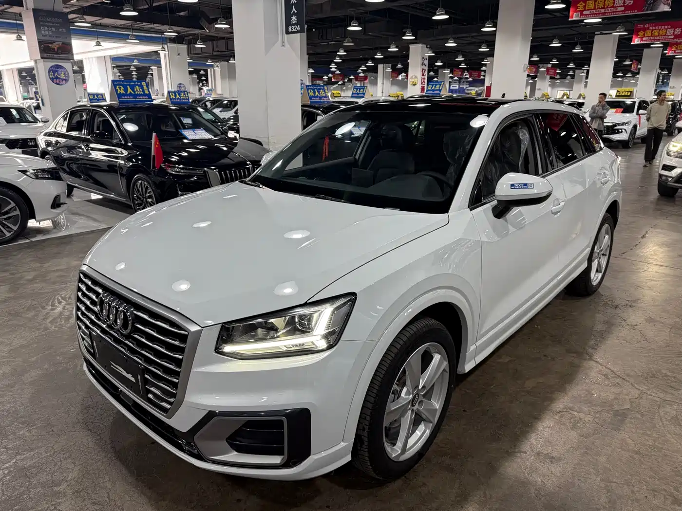 Audi Q2L 2018 35 TFSI Fashion Elegance China V фото 2