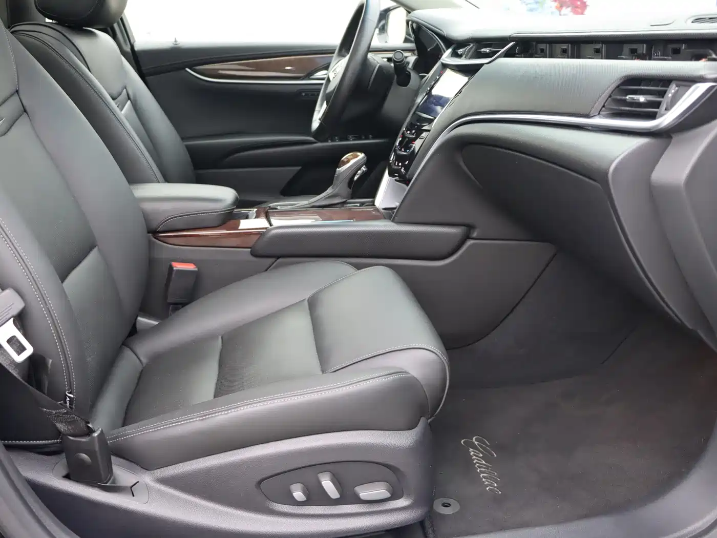 Фото 8 - Cadillac XTS